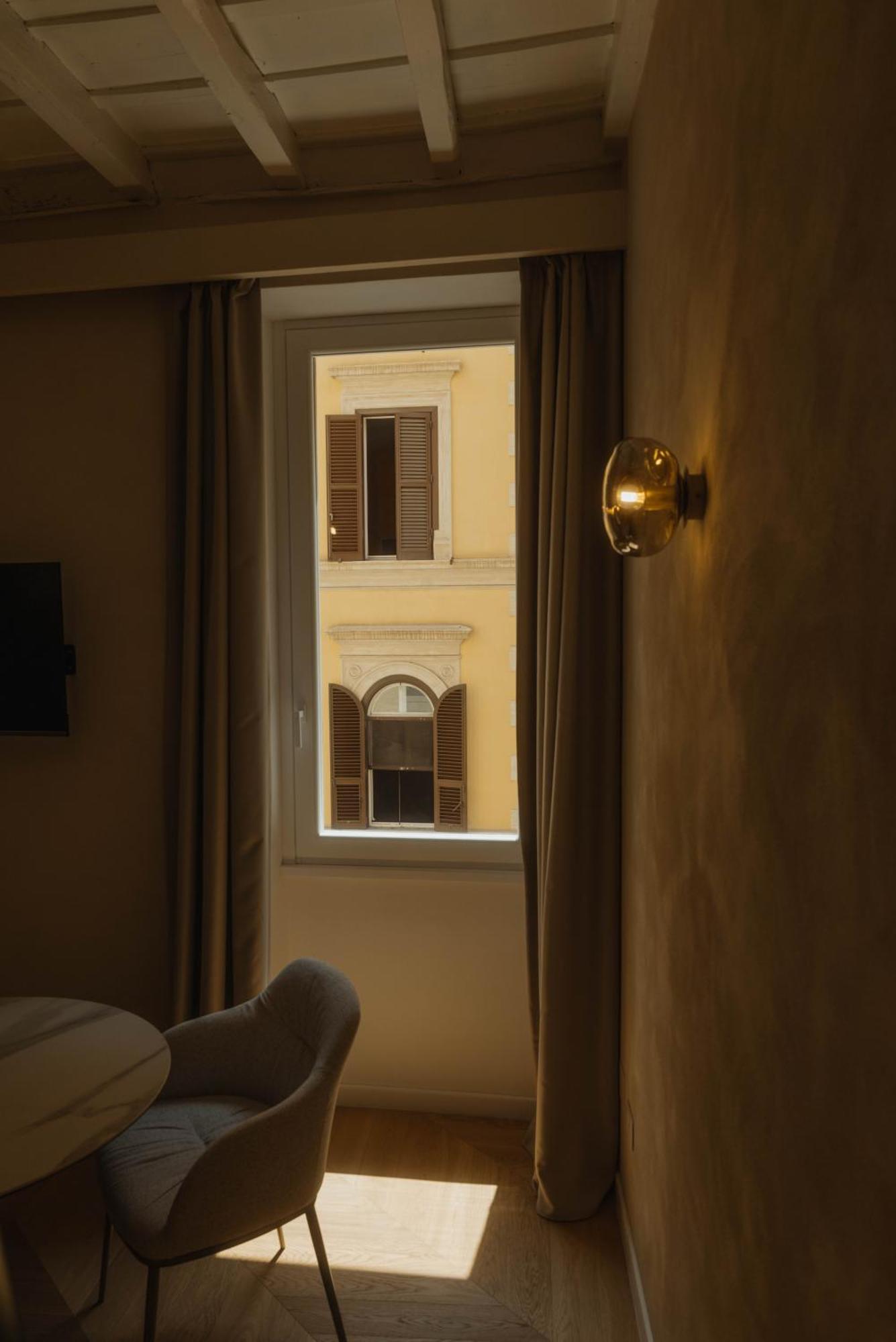 Restart Tritone Apartment *